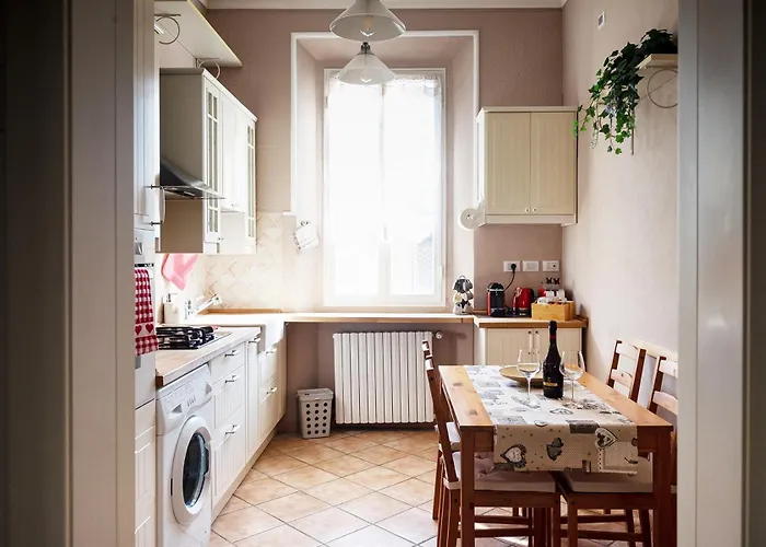 Elle Home: Comfort E Comodo Al Centro * Bologna