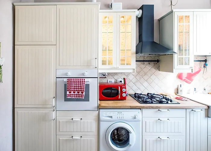 Elle Home: Comfort E Comodo Al Centro ボローニャ