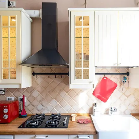 Elle Home: Comfort E Comodo Al Centro Daire